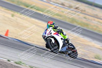 media/Aug-06-2023-TrackDaz (Sun) [[ac7f4f6367]]/B Group/sweeper/